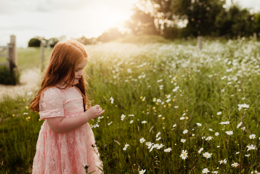 childrens photographer daisy field berkshire
